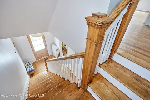 Entry Way - 15 Summit Ave, Catskill, NY 12414 photo 4 of 6