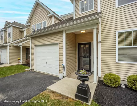 Other - 53 Halley Ct, Poughkeepsie, NY 12601 photo 1 of 10