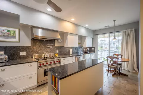 Kitchen - 53 Halley Ct, Poughkeepsie, NY 12601 photo 3 of 5