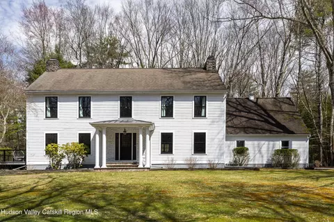 79 Stillwater Rd, Stone Ridge, NY 12484