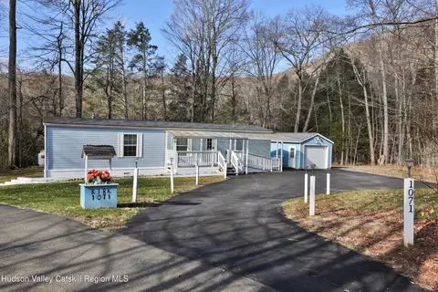 1071 Veterans Way, Phoenicia, NY 12464