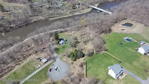 View/Area - 43 Hoffman Rd, Wallkill, NY 12589 photo 7 of 8