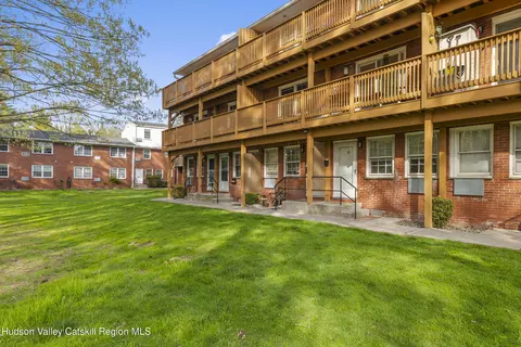 42 Huguenot St # -1, New Paltz, NY 12561