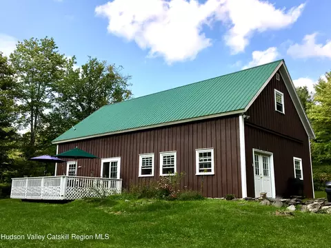 535 Autumn Breeze Rd, Denver, NY 12421