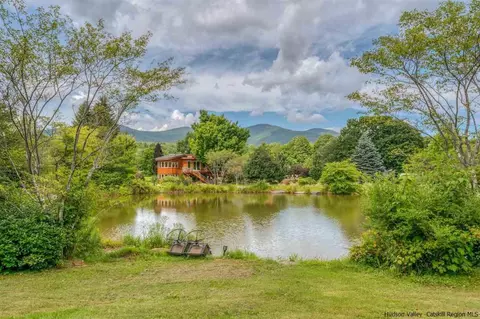 126 Shadow Mountain Rd, East Jewett, NY 12424