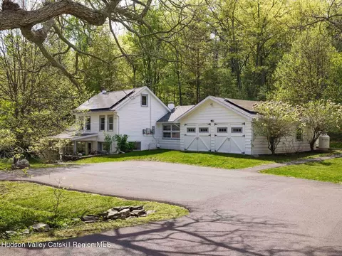 236 Spillway Rd, West Hurley, NY 12491