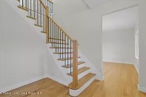 Entry Way - 16 Silo Ridge Dr, Wallkill, NY 12589 photo 2 of 12
