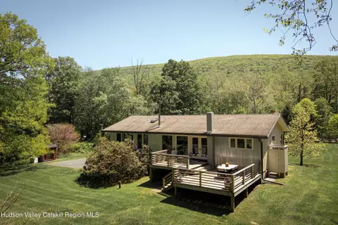 516 Watson Hollow Rd, West Shokan, NY 12494