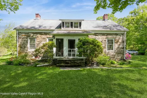 310 Old Kings Highway Hwy, Saugerties, NY 12477