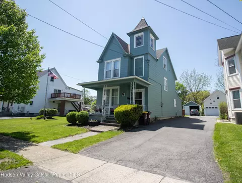 23 Pulver Ave, Ravena, NY 12143