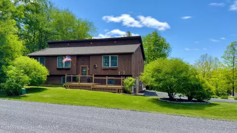 1 Hillside Ct, Athens, NY 12015