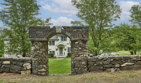 864 W End Rd, Hillsdale, NY 12529