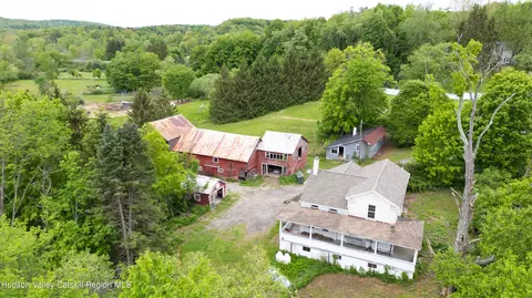 2907 County Route 9, East Chatham, NY 12060