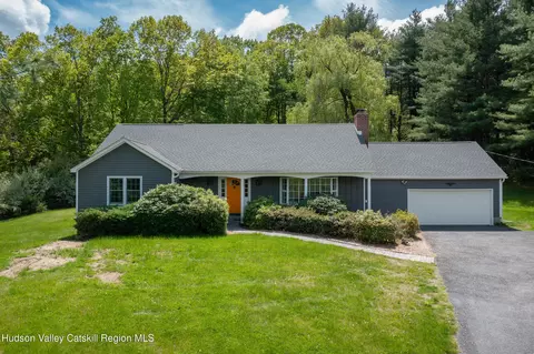 106 Konig Rd, Ghent, NY 12075
