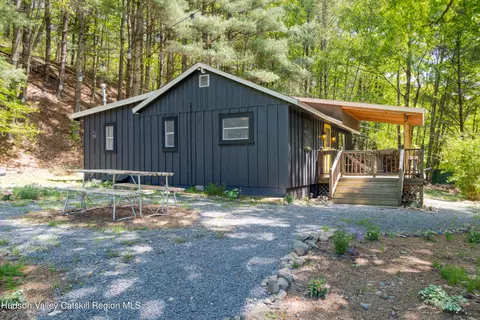 50 Dymond Rd, Kerhonkson, NY 12446