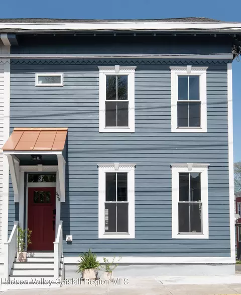 526 State St, Hudson, NY 12534