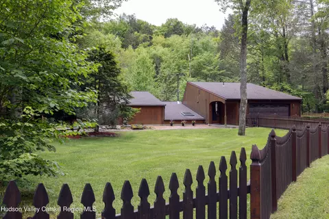 494 Edwards Rd, Monticello, NY 12701