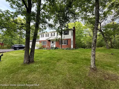 213 Morgan Hill Rd, Hurley, NY 12443