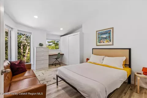 Bedroom - 275 Mountain Ave, Cairo, NY 12413 photo 3 of 4