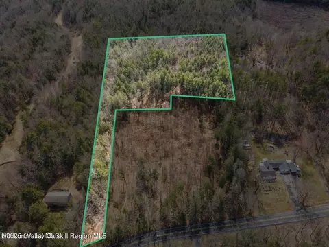 L5.200 County Highway 45, West Coxsackie, NY 12192