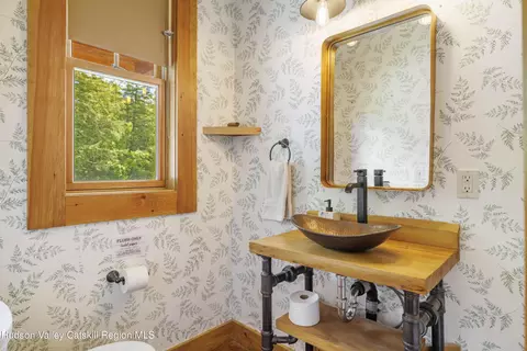 Bath - 16 High West Rd, Windham, NY 12496 photo 1 of 6