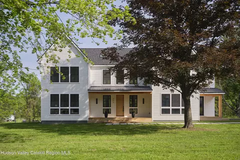206 Old Kings Highway Hwy, Stone Ridge, NY 12484