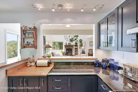 Kitchen - 208 Grogkill Rd, Woodstock, NY 12498 photo 3 of 4