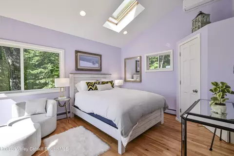 Bedroom - 208 Grogkill Rd, Woodstock, NY 12498 photo 1 of 7