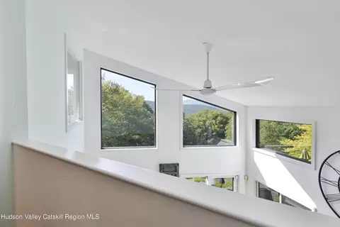 Entry Way - 208 Grogkill Rd, Woodstock, NY 12498 photo 4 of 4