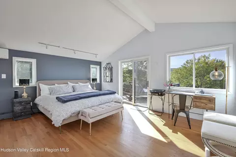 Bedroom - 208 Grogkill Rd, Woodstock, NY 12498 photo 3 of 7