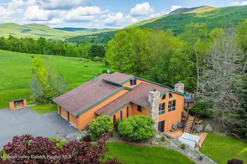 68 Hilltop Dr, Windham, NY 12496