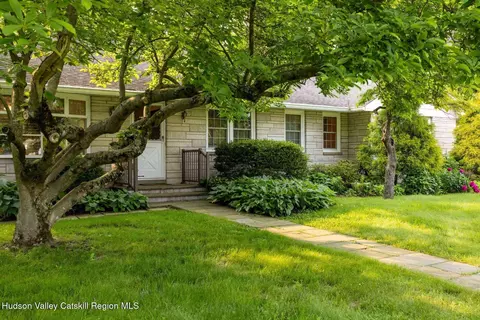 228 Maple Ave, Tillson, NY 12486