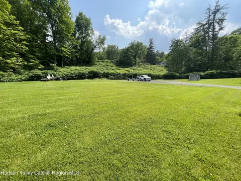 26-58 Brook St, Kingston, NY 12401