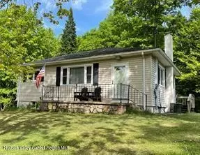 23 Red Barn Rd, Shawangunk, NY 12566