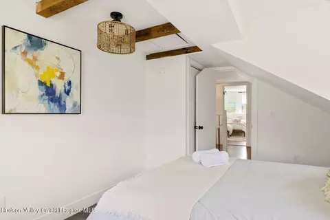 Bedroom - 769 Mitchell Hollow Rd, Windham, NY 12496 photo 5 of 10