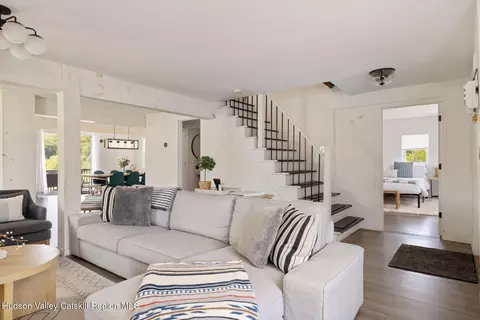 Entry Way - 769 Mitchell Hollow Rd, Windham, NY 12496 photo 5 of 8