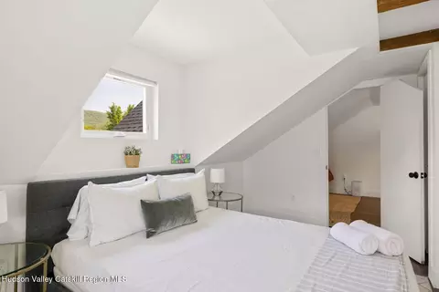 Bedroom - 769 Mitchell Hollow Rd, Windham, NY 12496 photo 7 of 10