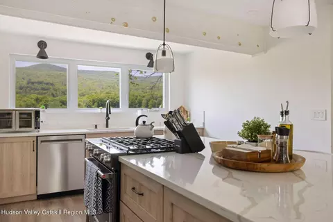 Kitchen - 769 Mitchell Hollow Rd, Windham, NY 12496 photo 3 of 5
