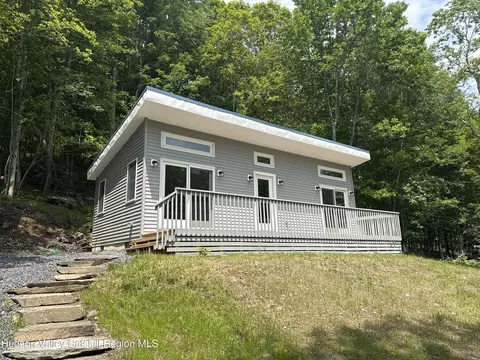 621 Big Red Kill Rd, Fleischmanns, NY 12430