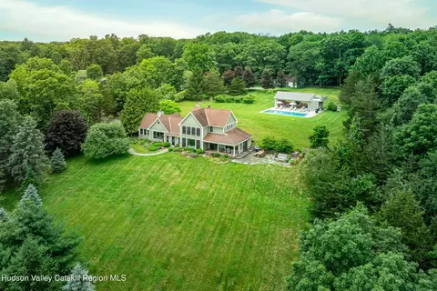 64 Dug Rd, Accord, NY 12404