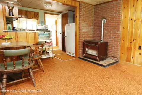 5 Wolf Rd, Rensselaerville, NY 12147 photo 4