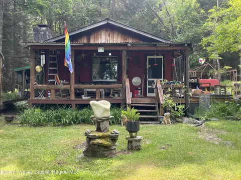 367 Rainbow Hill Rd, Andes, NY 13731