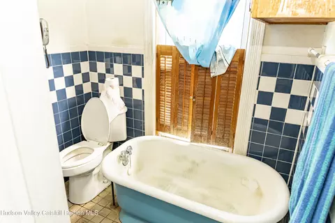 Bath - 53 Broad St, Catskill, NY 12414 photo 1 of 7