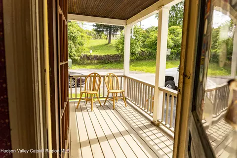Exterior - 53 Broad St, Catskill, NY 12414 photo 4 of 12