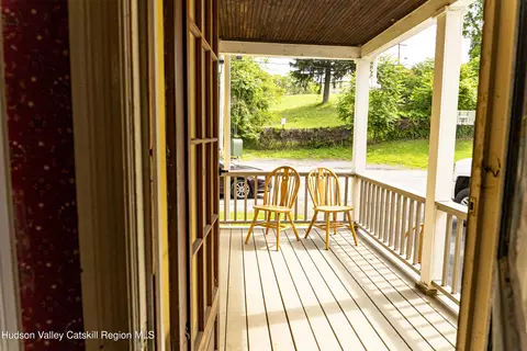 Exterior - 53 Broad St, Catskill, NY 12414 photo 5 of 12
