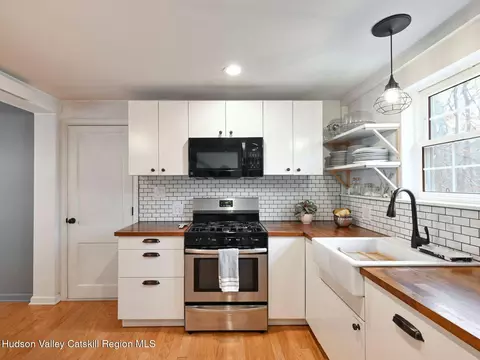 Kitchen - 66 Maple Ave, Hunter, NY 12442 photo 2 of 3