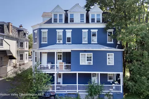 95 Green St, Kingston, NY 12401