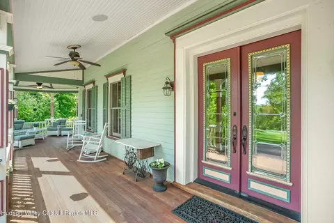 Exterior - 125 Bedell Rd, Poughkeepsie, NY 12603 photo 4 of 8
