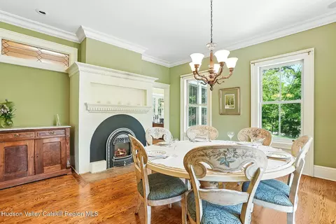 Dining - 125 Bedell Rd, Poughkeepsie, NY 12603 photo 2 of 2