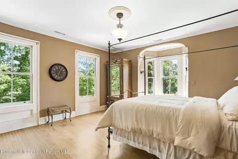 Bedroom - 125 Bedell Rd, Poughkeepsie, NY 12603 photo 2 of 5